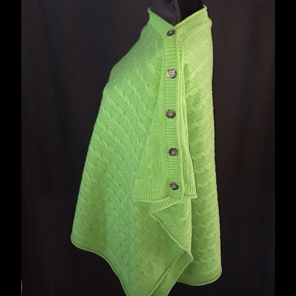 VINCE. Cashmere Green Cable Knit Poncho/ One Size - Picture 4 of 6