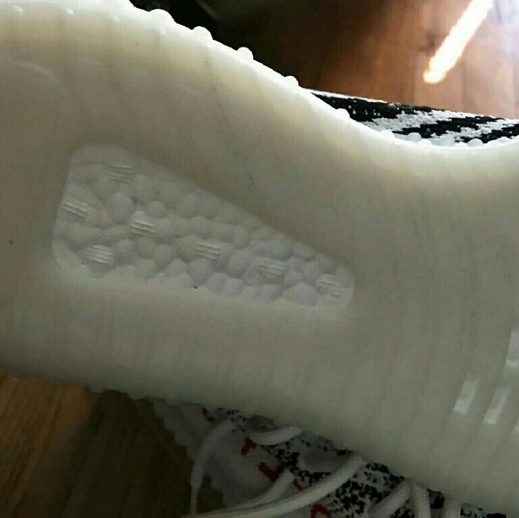 Yeezy boost v2 zebra 10.5 - Picture 2 of 4