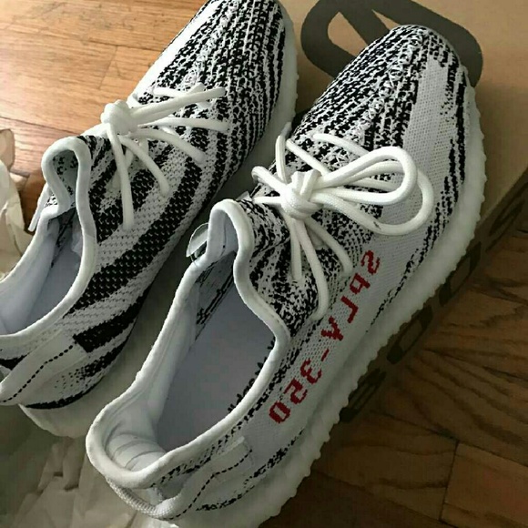 Yeezy boost v2 zebra 10.5 - Picture 4 of 4