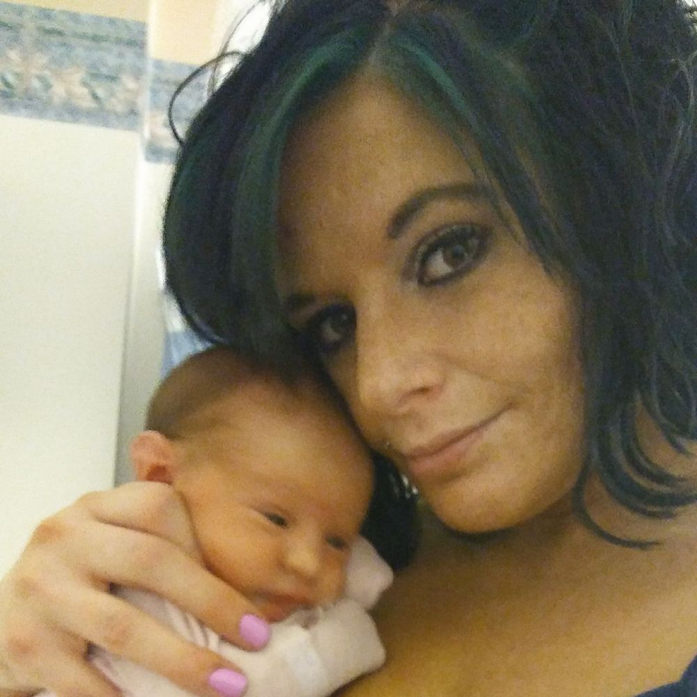 Meet your Posher, Rhea