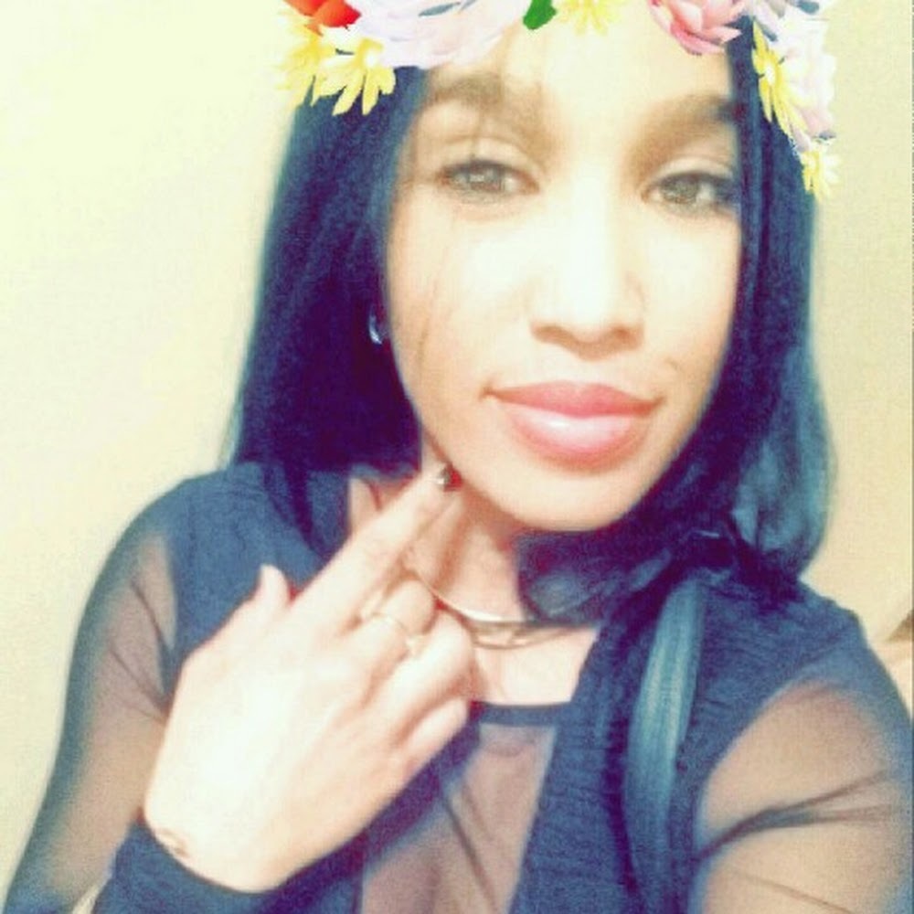 Meet your Posher, Sira