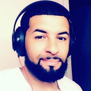 Meet your Posher, Max