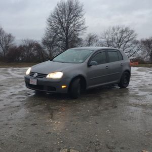 Meet your Posher, Cameron