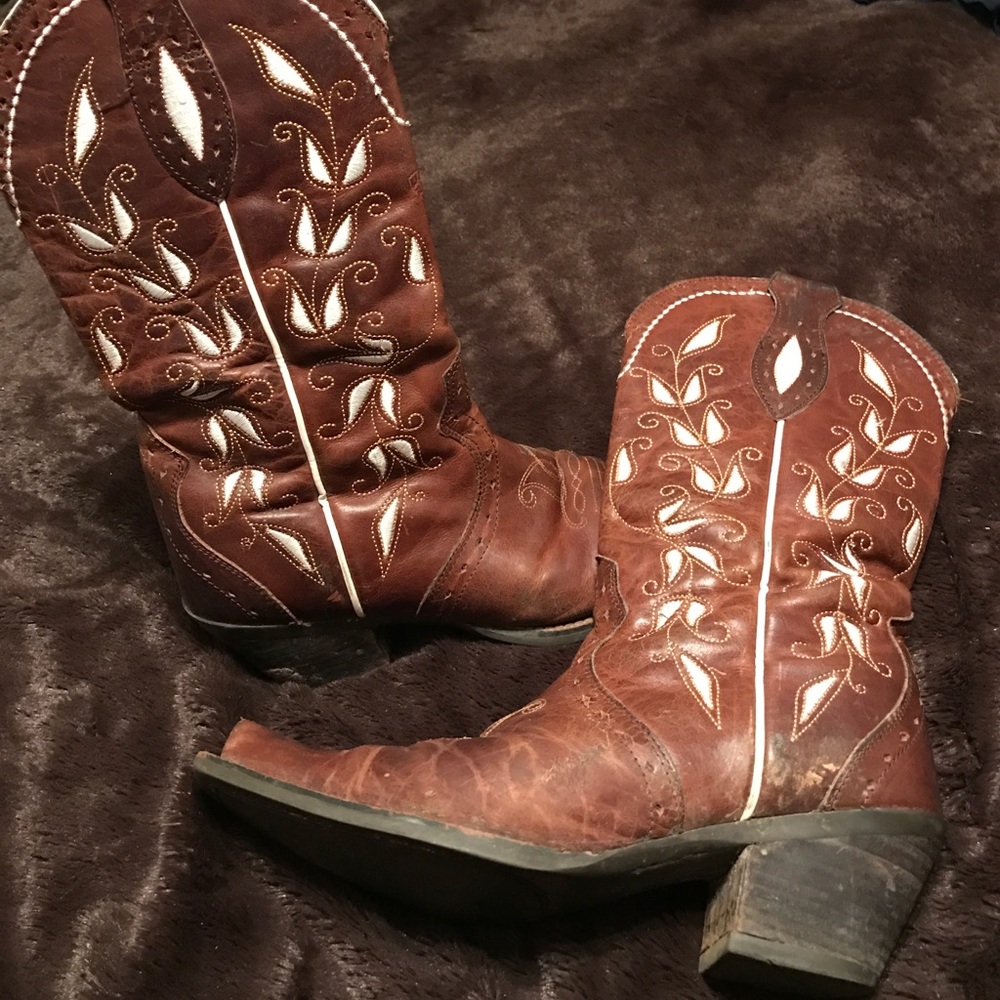 White and brown cowgirl boots