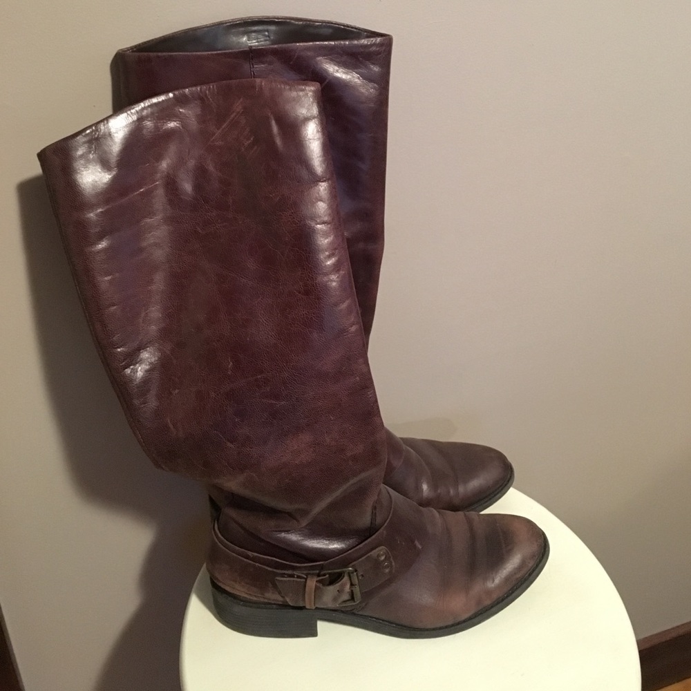 Leather boots