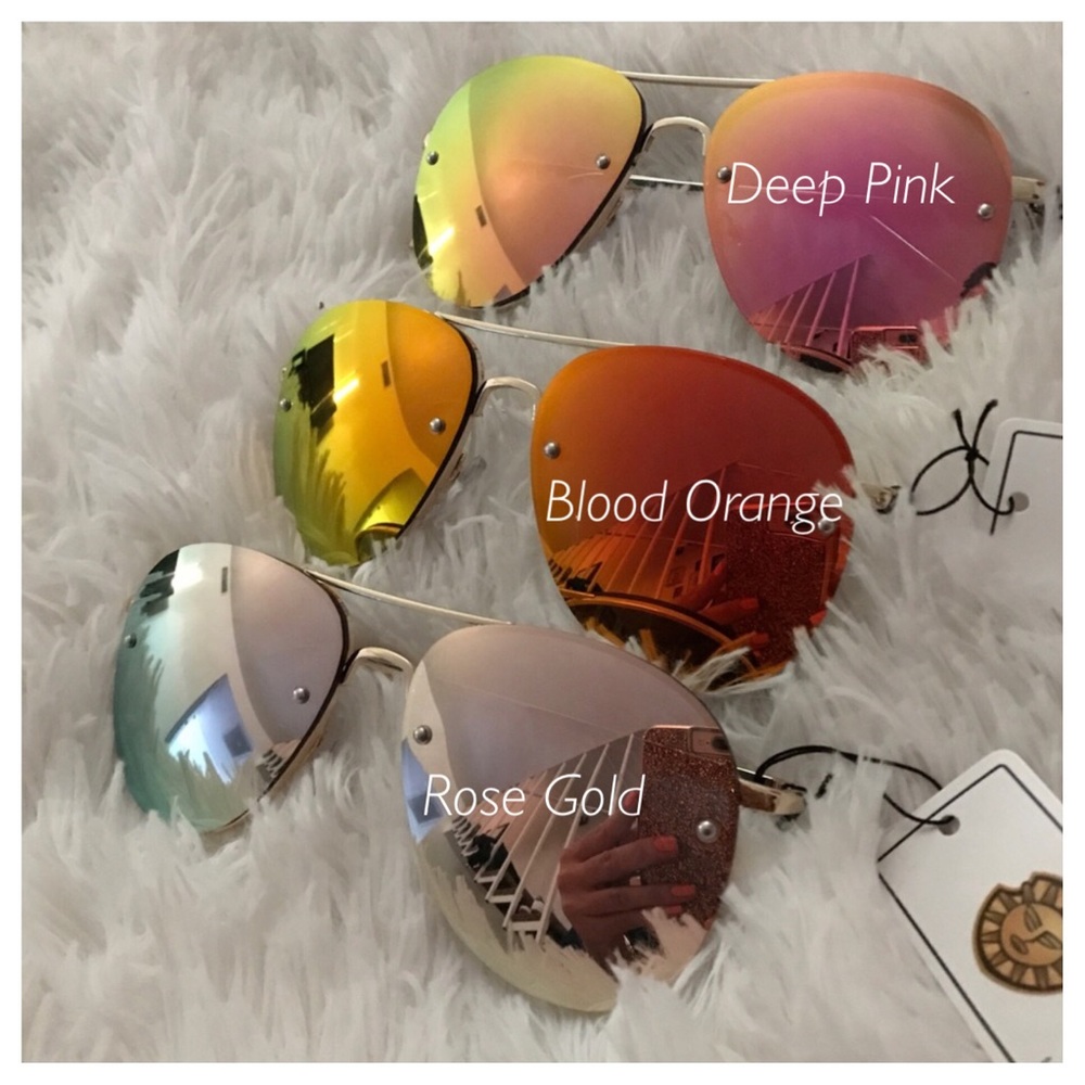 NEW | WOMENS REFLECTIVE AVIATORS GOLD FRAME - Picture 4 of 8