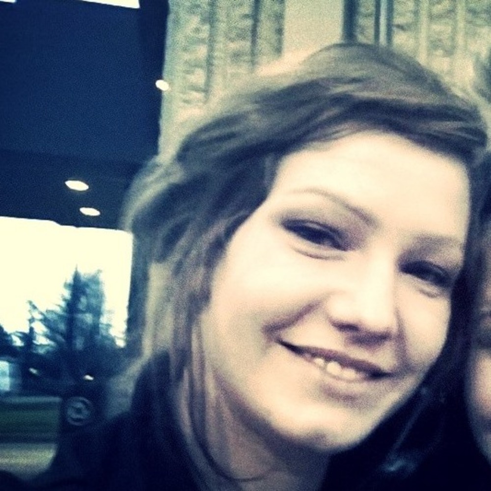 Meet your Posher, Jenny