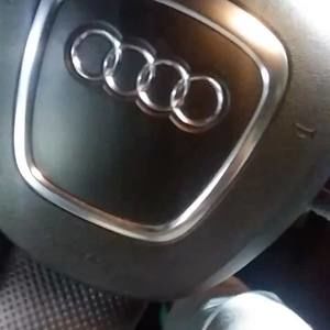 Meet your Posher, Lavaris