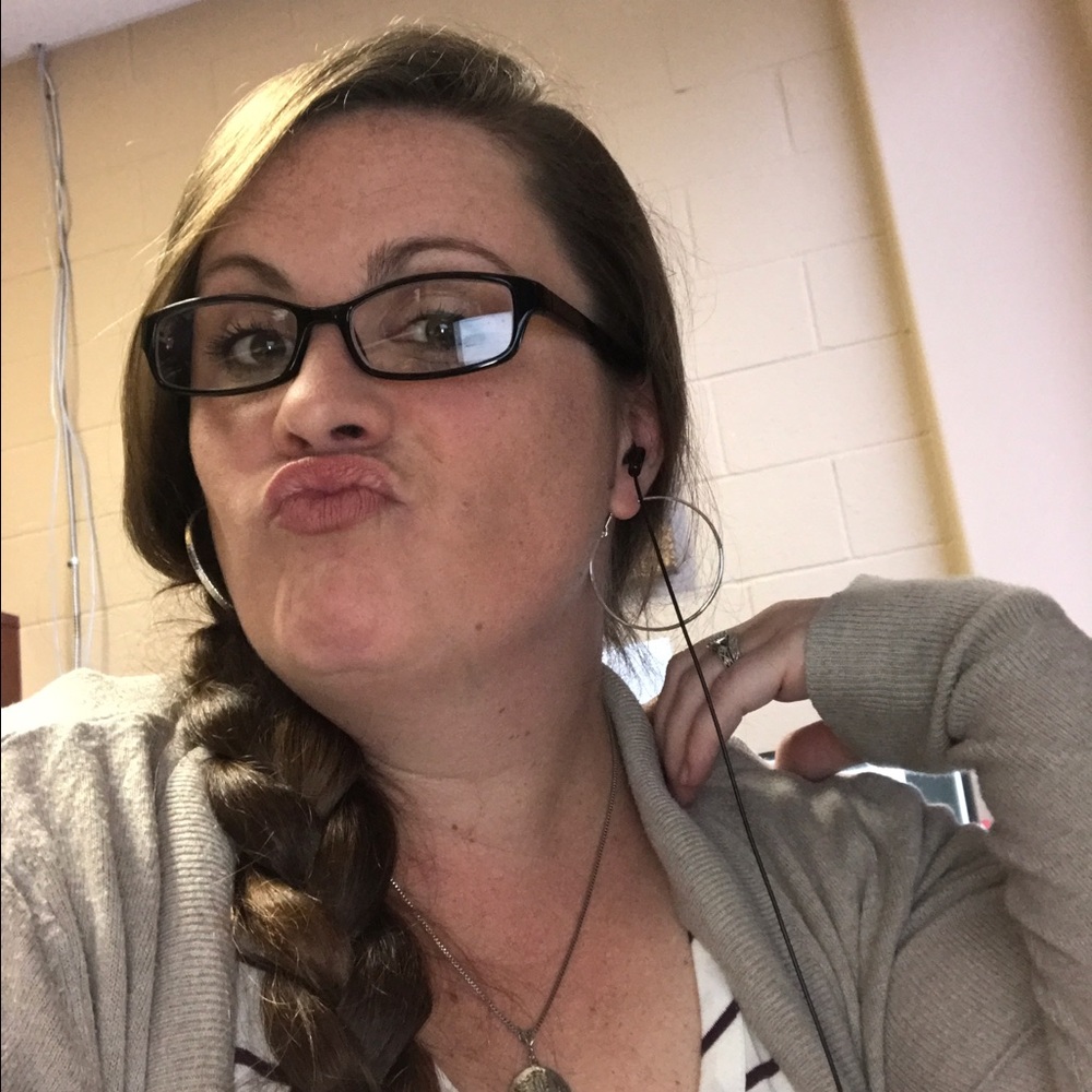 Meet your Posher, Amanda