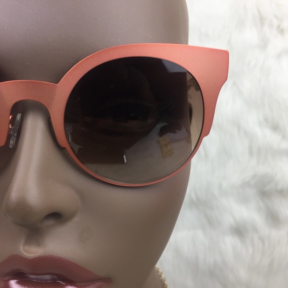 FENDI Round Cat-eye Sunglasses In Pink