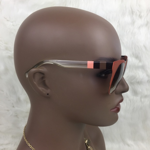 FENDI Round Cat-eye Sunglasses In Pink main image 6