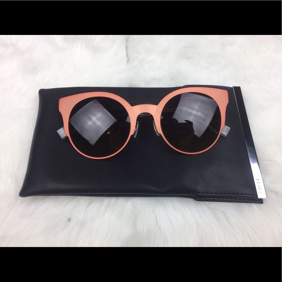 FENDI Round Cat-eye Sunglasses In Pink
