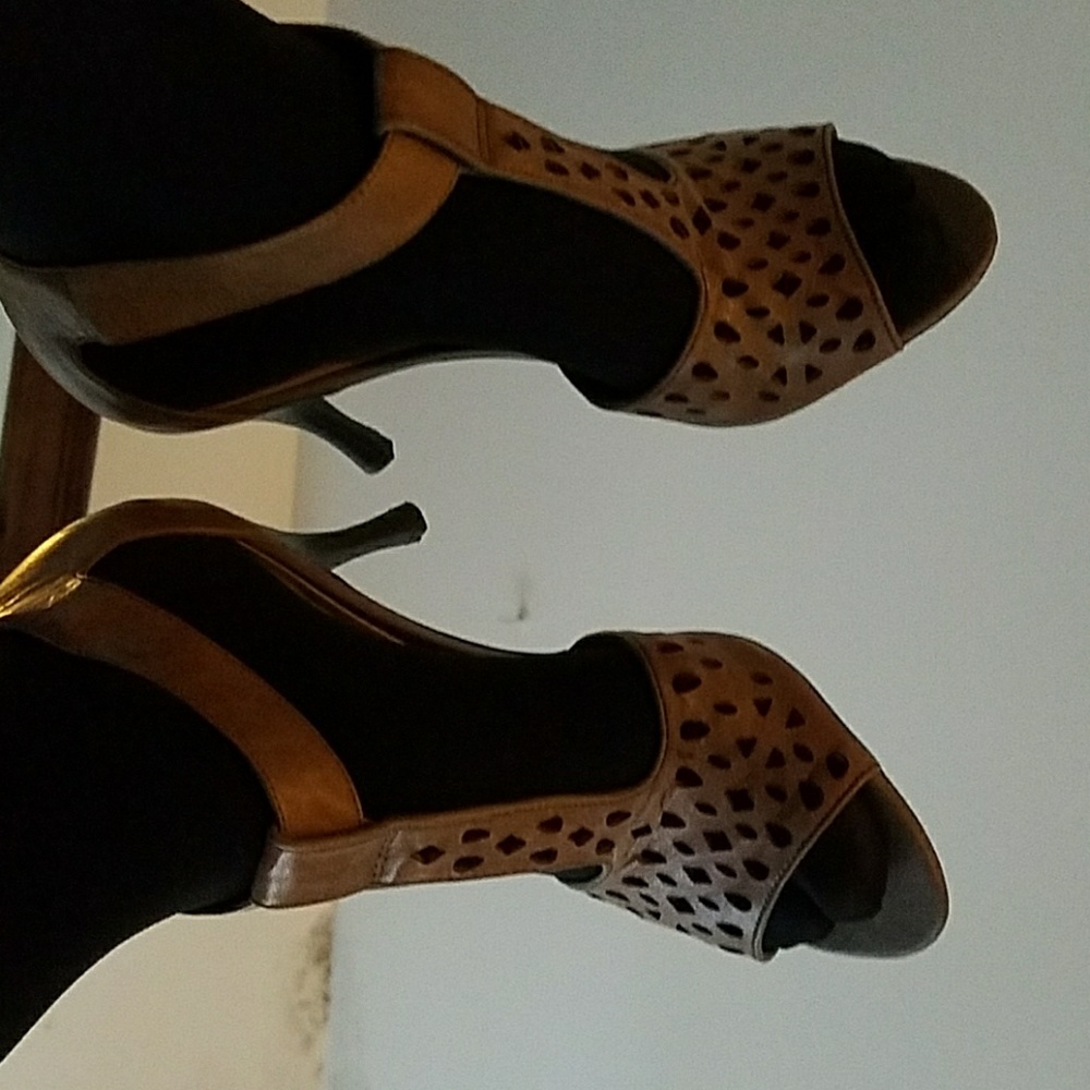 Franco Sarto leather Sandals