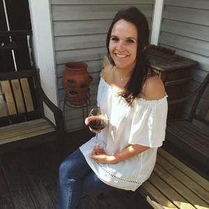 Meet your Posher, Alexandra