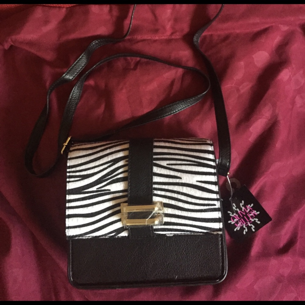 Crossbody bag, or with zebra strips, gold hrdware