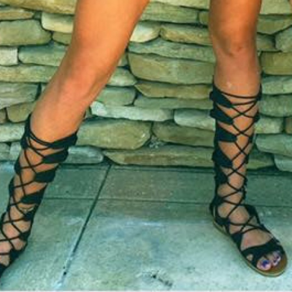 ✨✨LACE UP GLADIATOR SANDALS✨✨