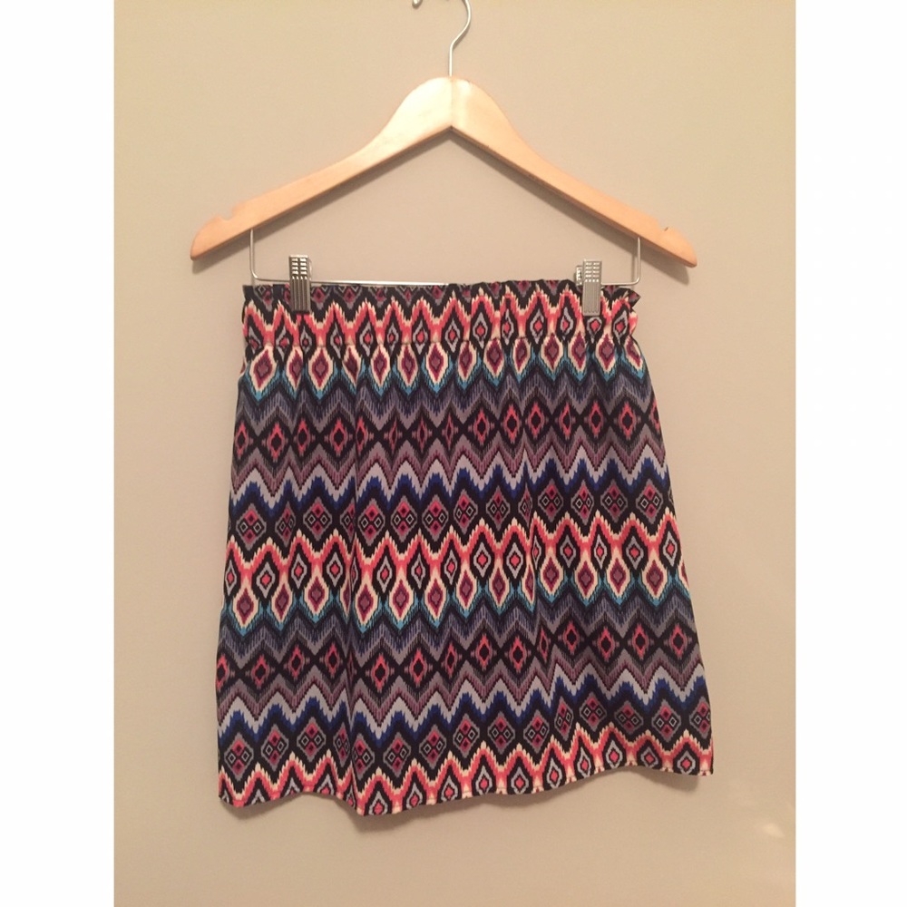 Make an offer! 🌷 FRANCESCA'S COLLECTION Skirt