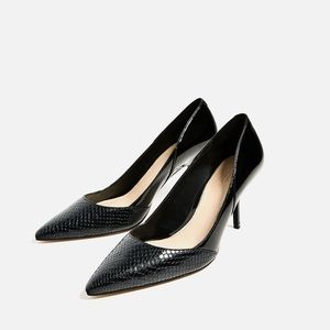 Zara contrast heels ✨