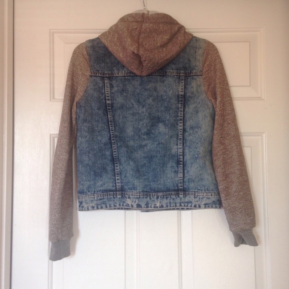 Hooded Denim Jacket - Picture 4 of 4