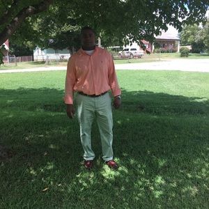 Meet your Posher, Derrick