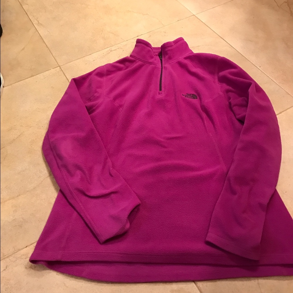 North face pullover
