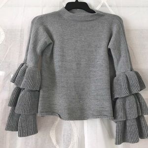 Ruffled Cropped Sweater Grey Size XS