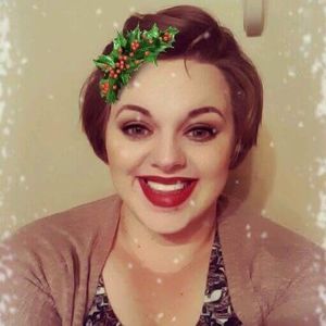 Meet your Posher, Leila