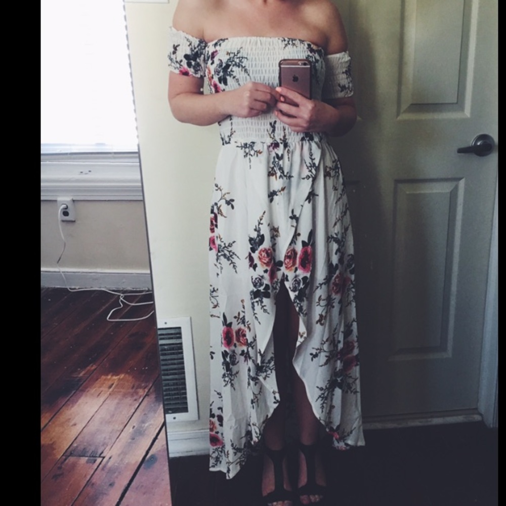 Katana Ivory Floral Off The Shoulder Maxi Dress - Picture 8 of 8