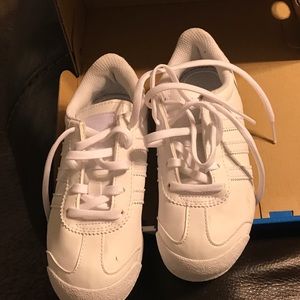 White adidas size 11