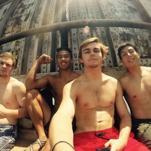 Meet your Posher, Christian