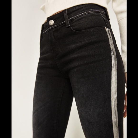 95% off Zara Denim - Price FirmðZara black denim skinny jeans from Lorrie's closet on Poshmark