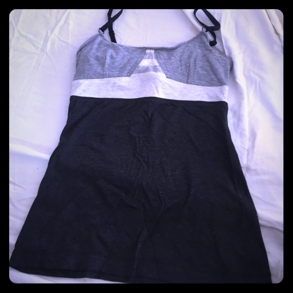 Lululemon tank top