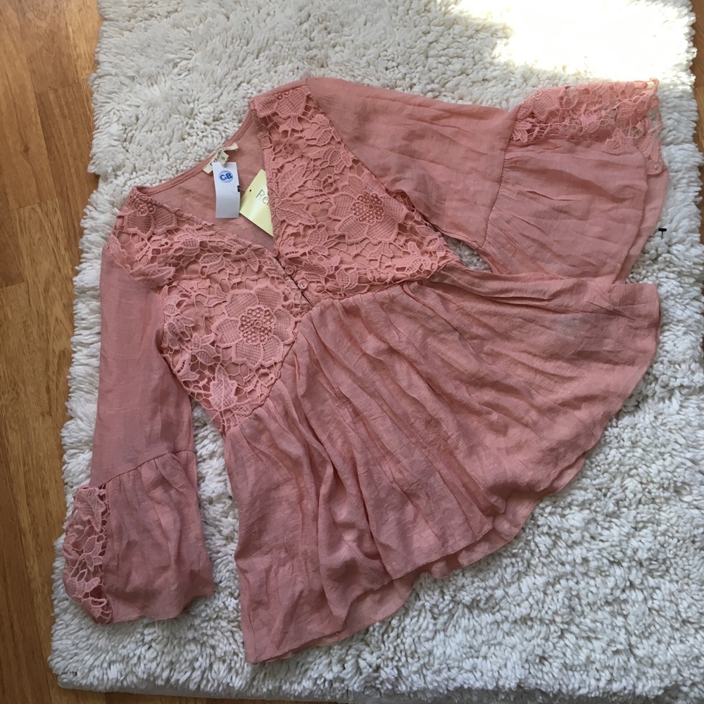Long sleeve, lace shirt