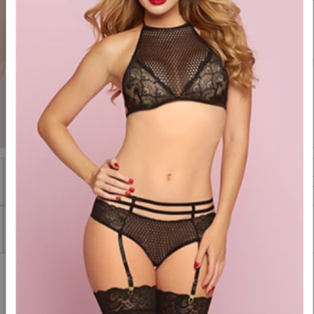 New!! 💋Sexy Mesh Bra Set Black