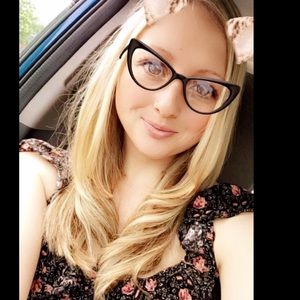 Meet your Posher, Gabbie