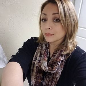 Meet your Posher, Nora