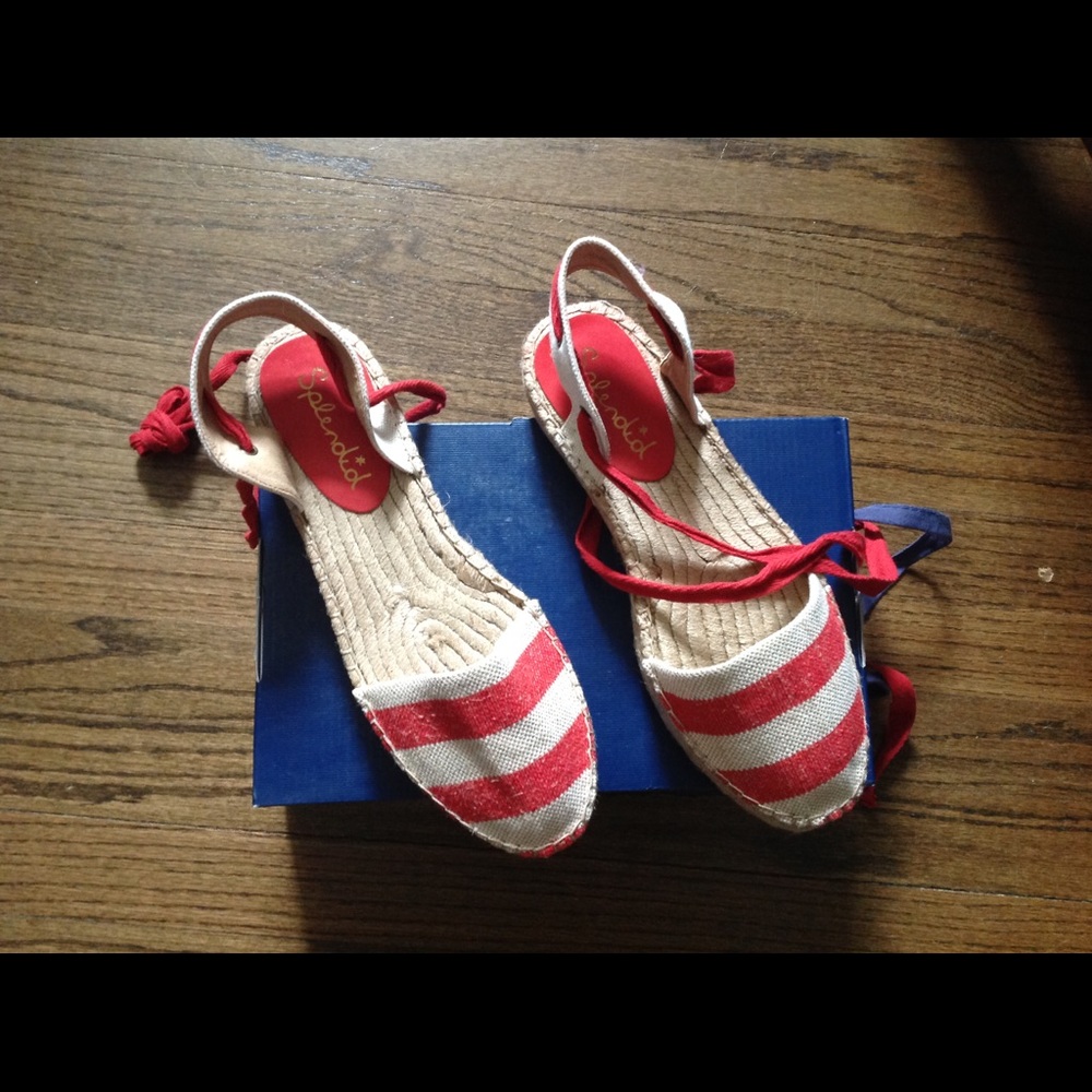 Splendid tie up espadrilles- NWT!!!