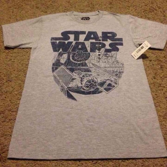 Star Wars T Shirt BNWT Men's T Shirt Small Medium - Picture 2 of 4