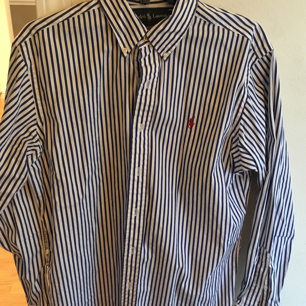Polo dress shirt size medium in great shape