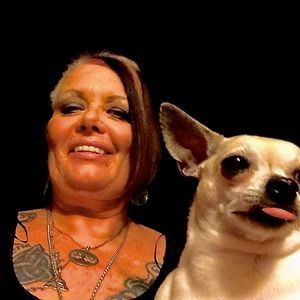 Meet your Posher, Sharon