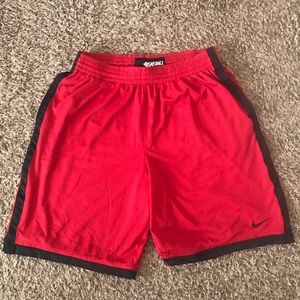 Nike Basketball Athletic Shorts (Size: XL)