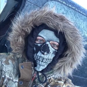 Meet your Posher, Carrie