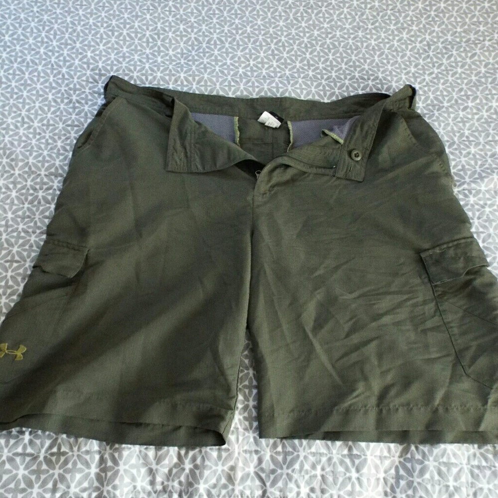 Under armour cargo shorts