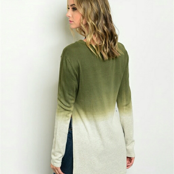 Trendy tie dye top - Picture 2 of 2