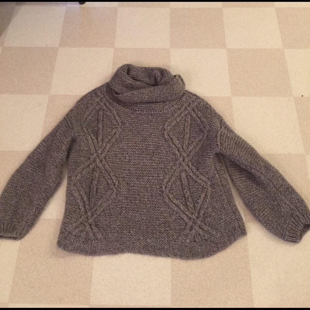 Zara sweater as seen on Jessie James Decker M - Picture 2 of 4