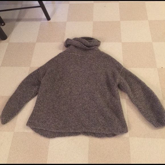 Zara sweater as seen on Jessie James Decker M - Picture 3 of 4