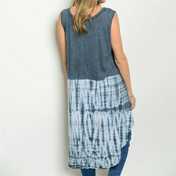 lAST 1Trendy high-low top NWOT - Picture 2 of 2