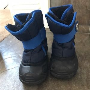 58 off kamik shoes toddler boys snow boots size 7 poshmark toddler boy snow boots size 7