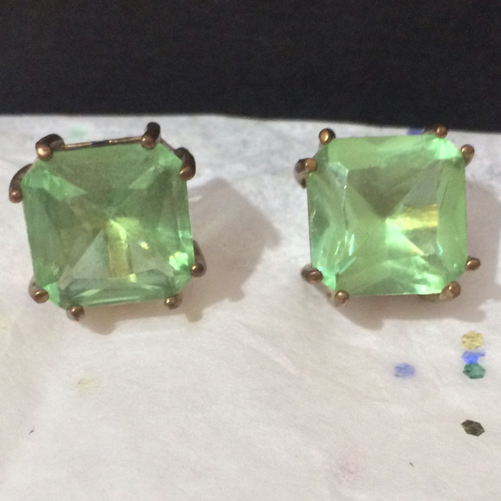Stud Earrings Bundle 💎