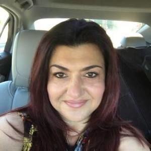 Meet your Posher, Eleni